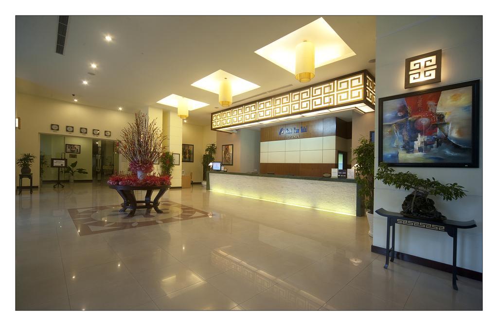 Park View Hotel Hue Exterior photo