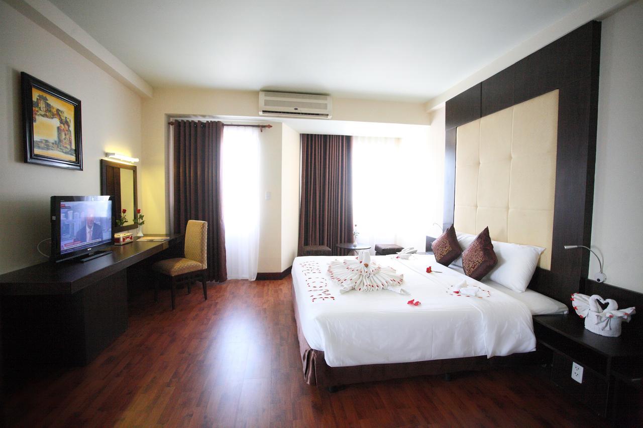 Park View Hotel Hue Exterior photo